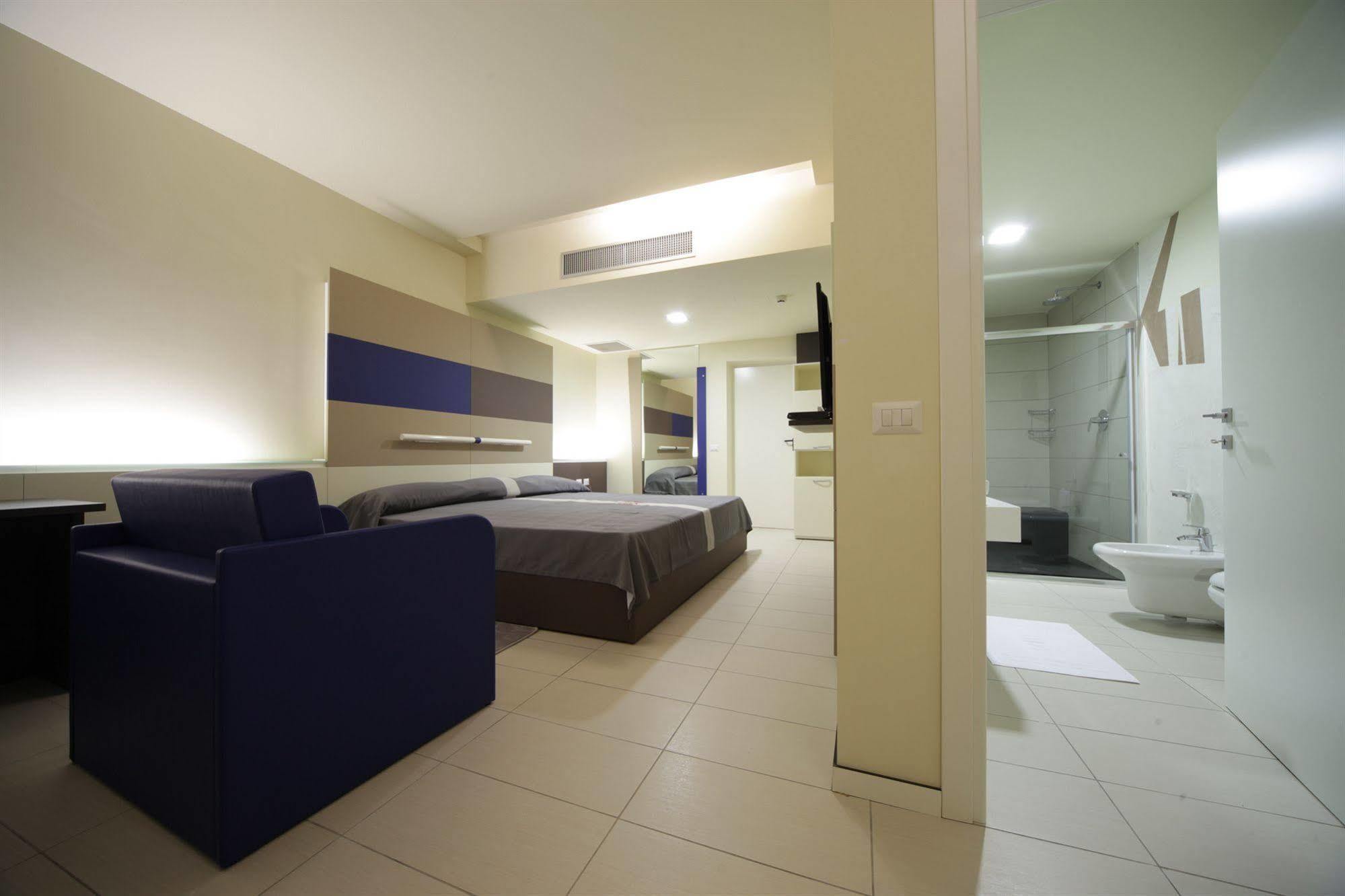 Motel Autosole Vip Castelnuovo Scrivia Buitenkant foto